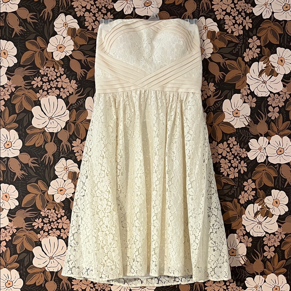 Vince Camuto Cream Lace Strapless Dress